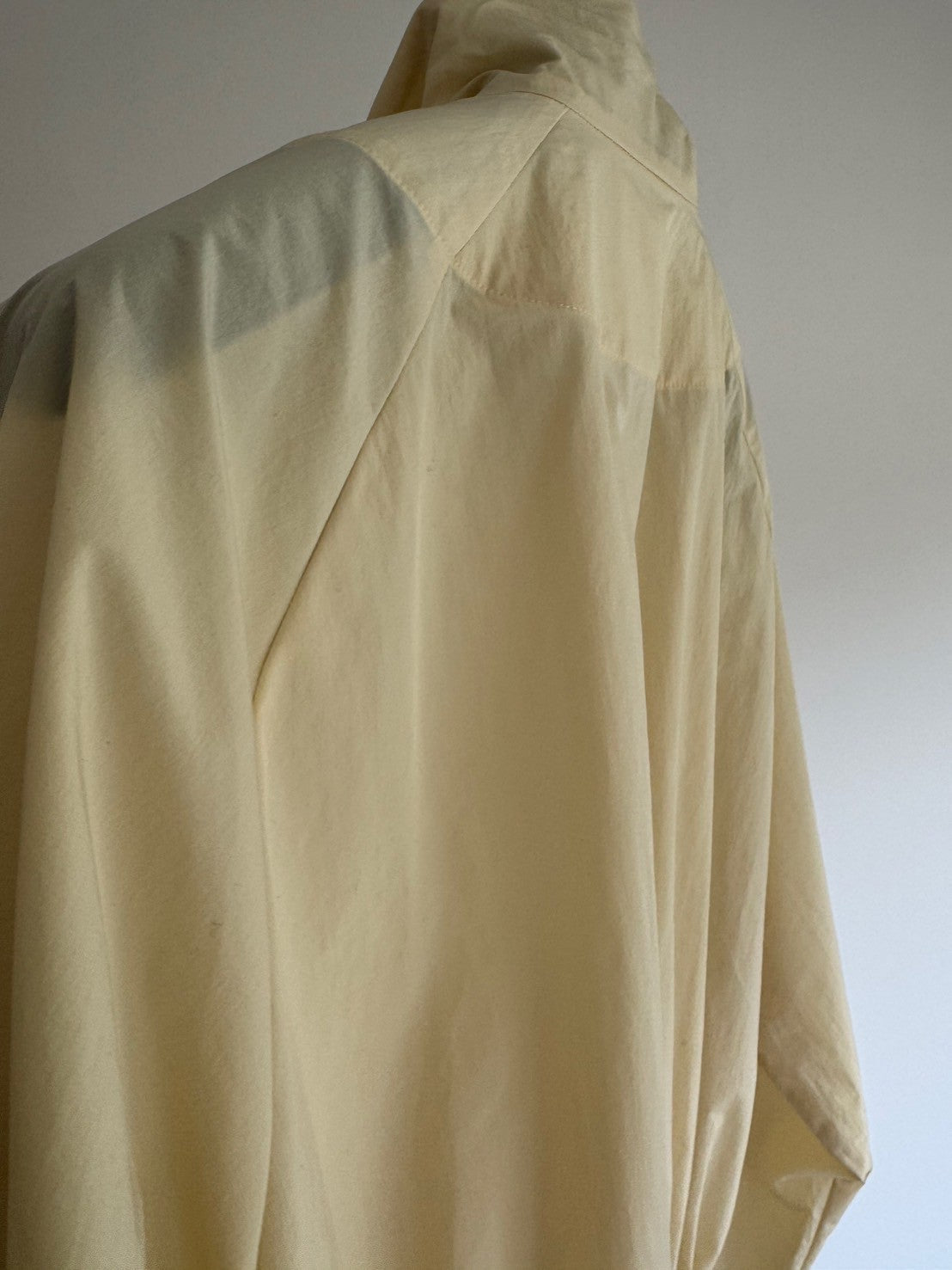 【pre order】sporty blouson - butter