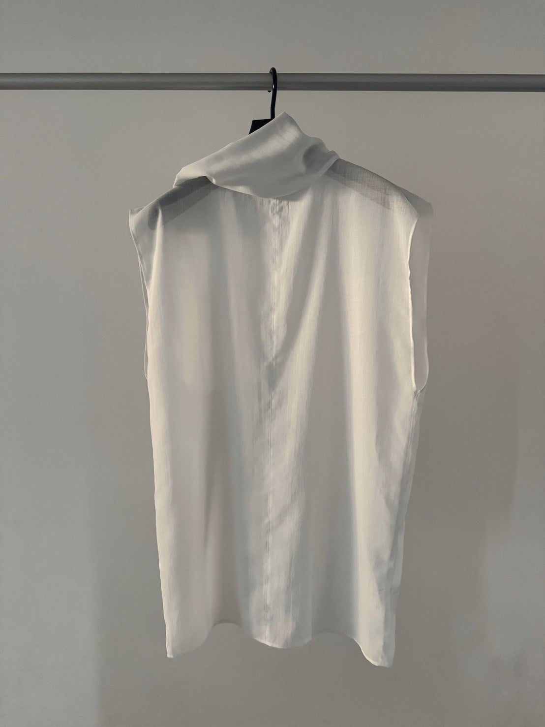 sheer N/S - white