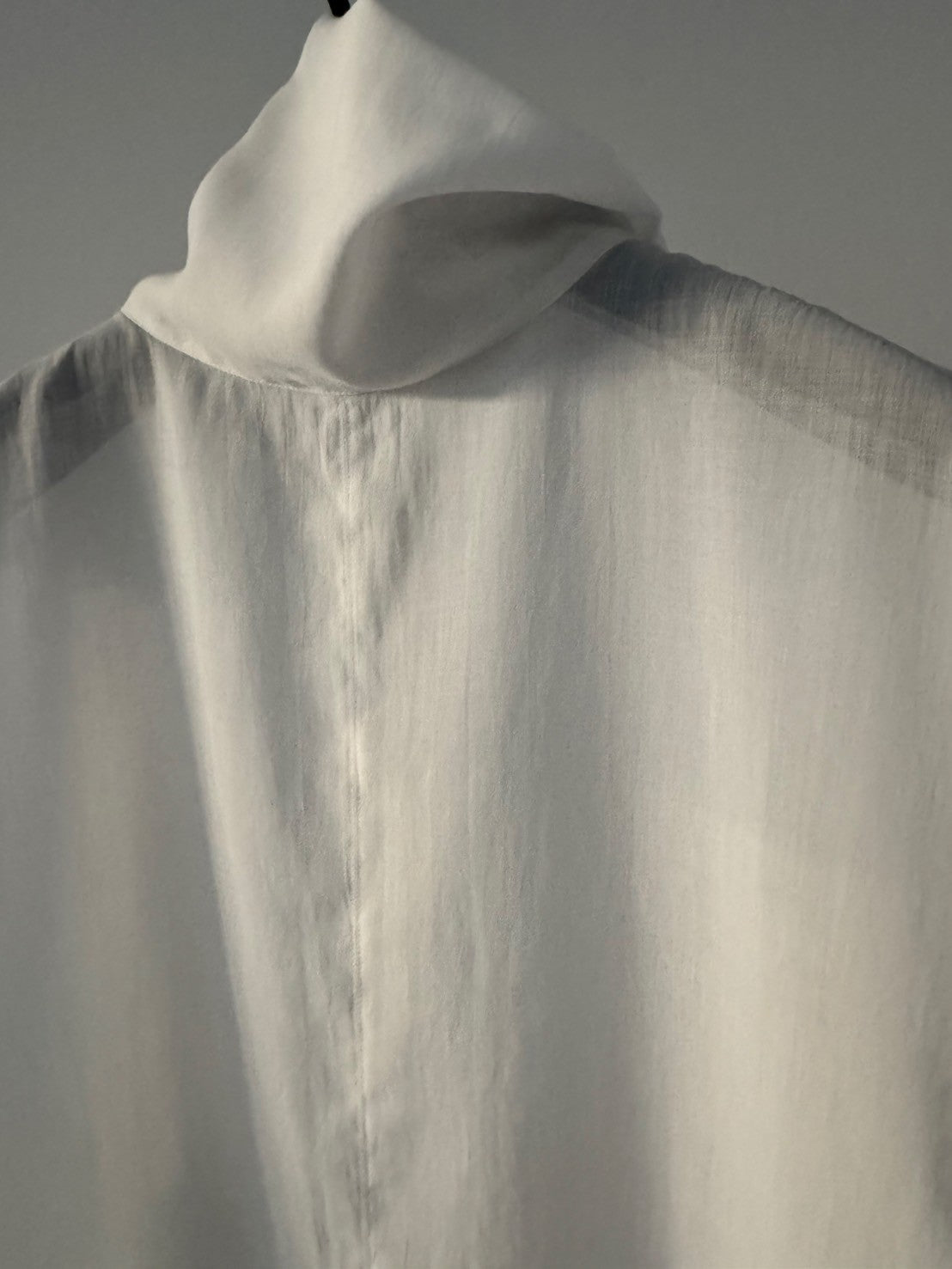 sheer N/S - white
