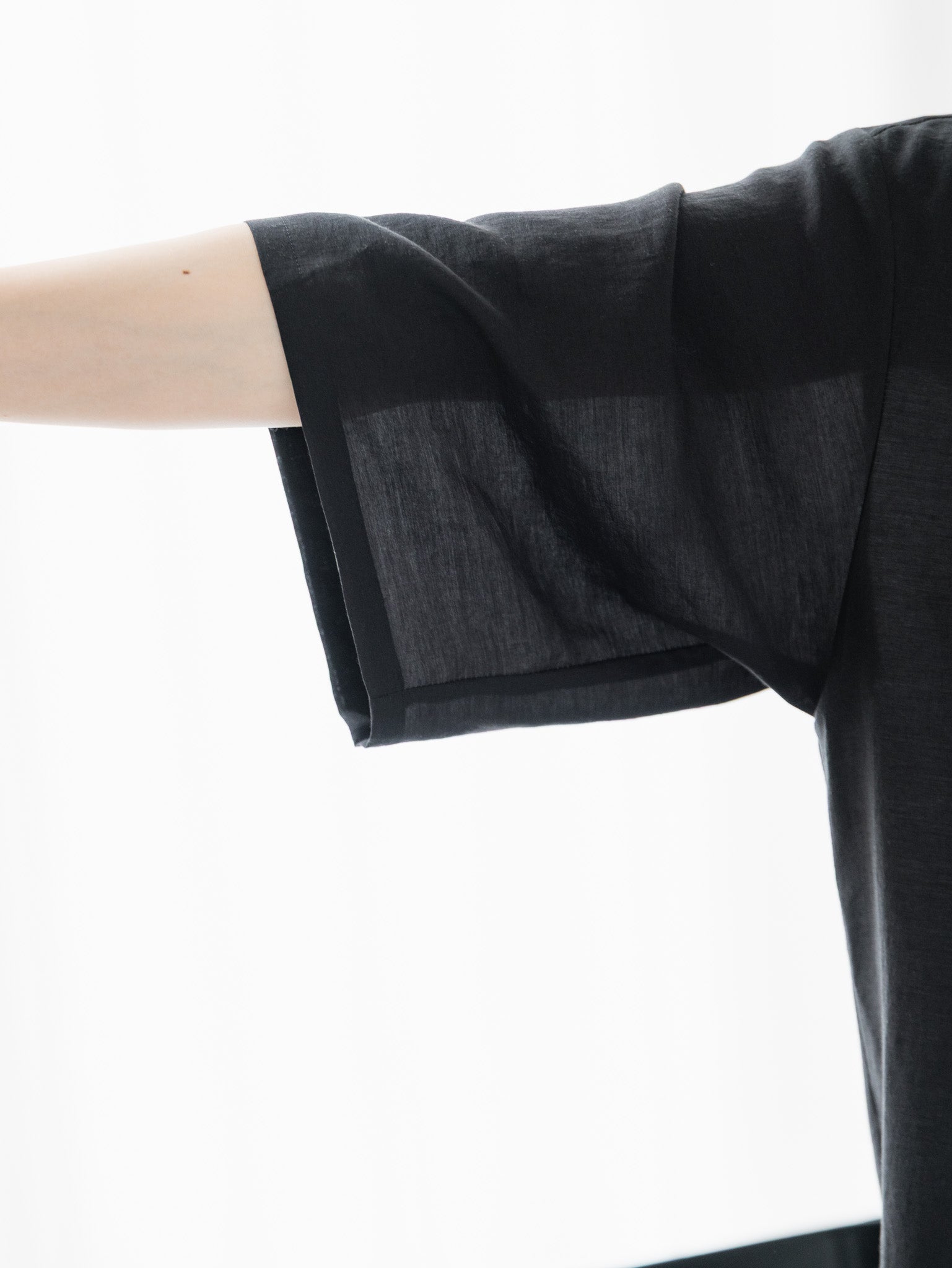 pre order】sheer shirt - black – digne.online
