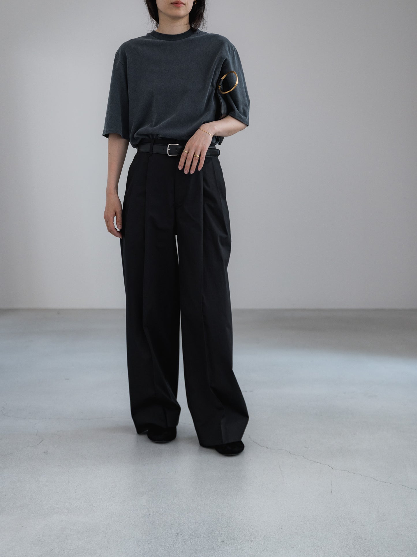 half sleeve T / vintage black