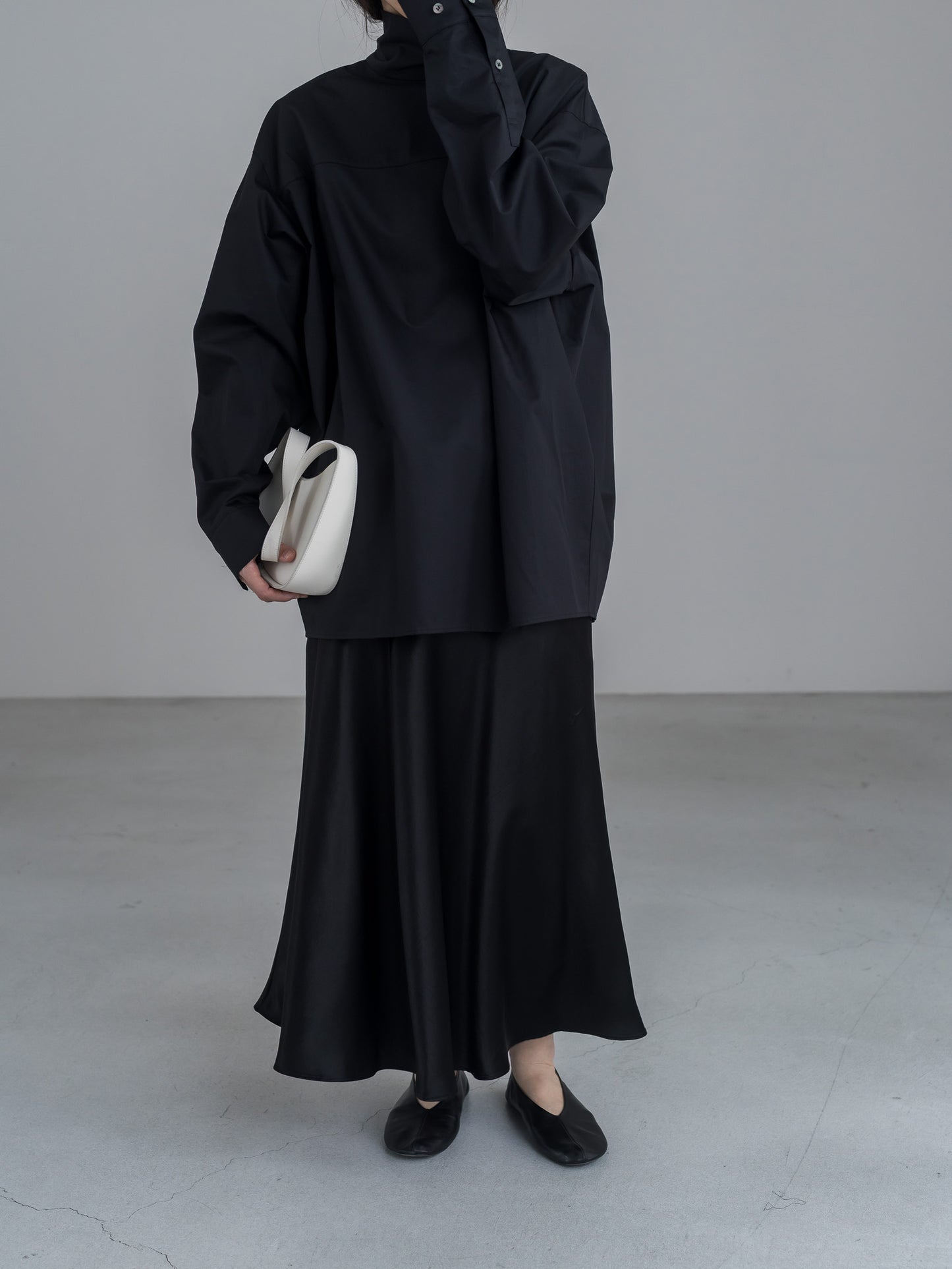 【pre order】turtle shirt - black