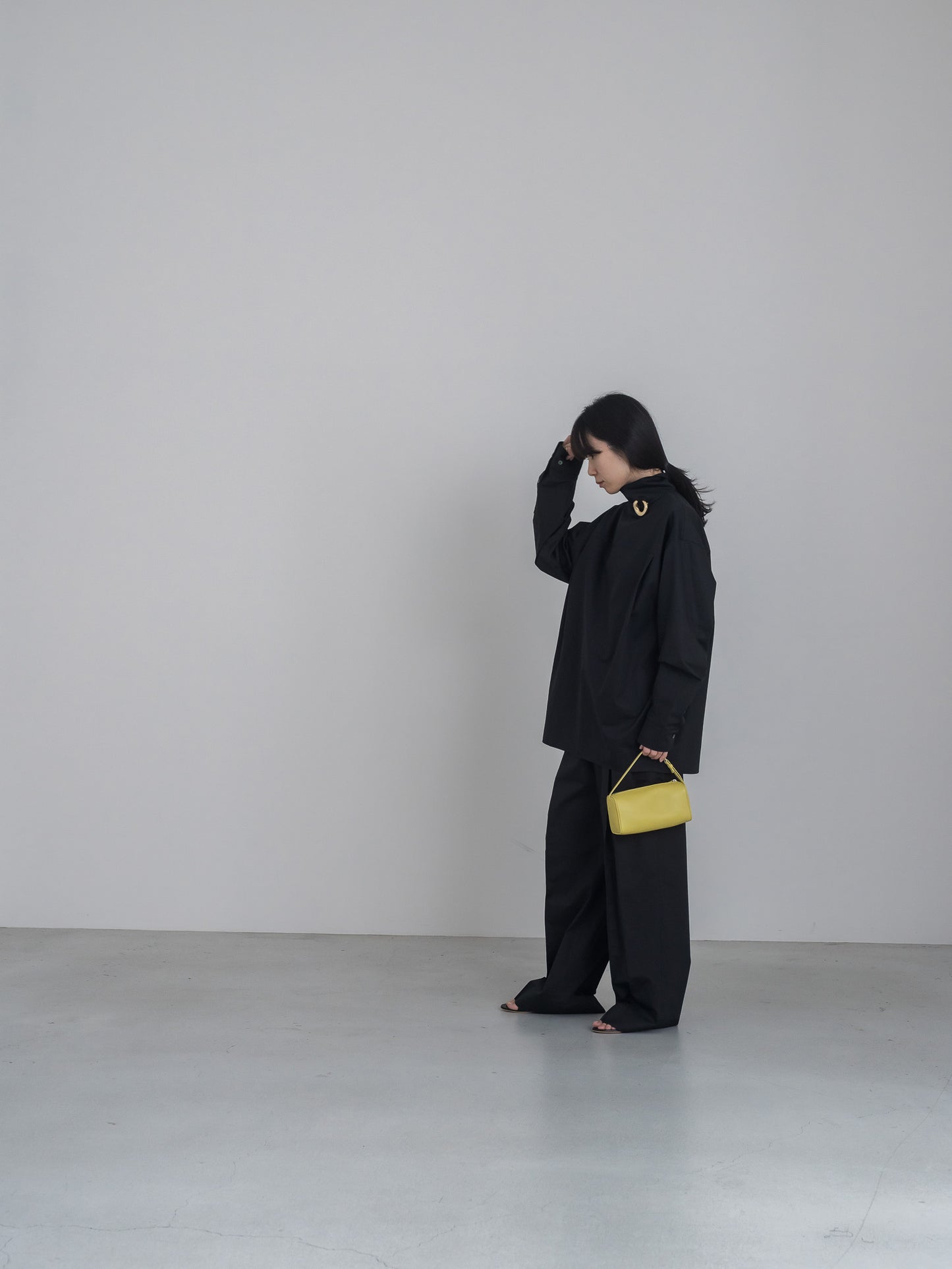 【pre order】turtle shirt - black