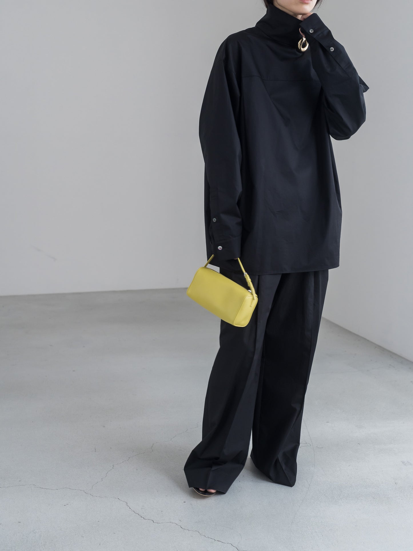 【pre order】turtle shirt - black
