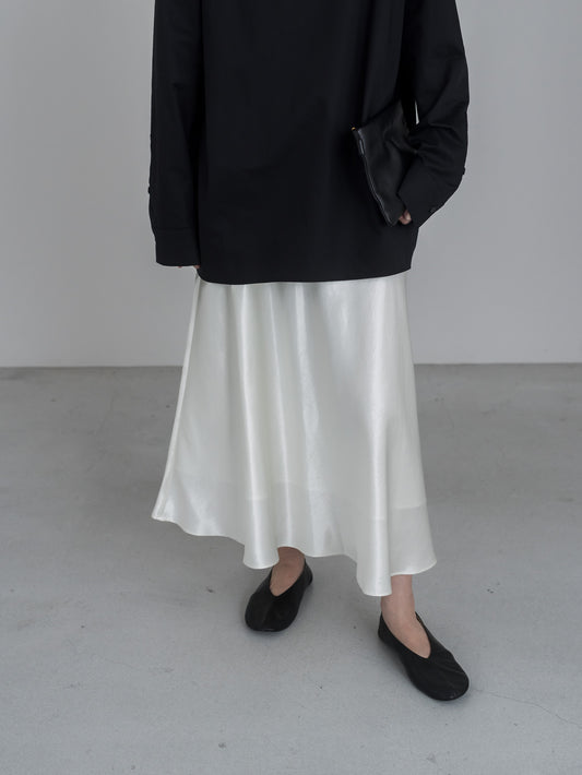 【pre order】satin flare skirt - white