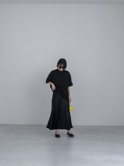 【pre order】satin flare skirt - black