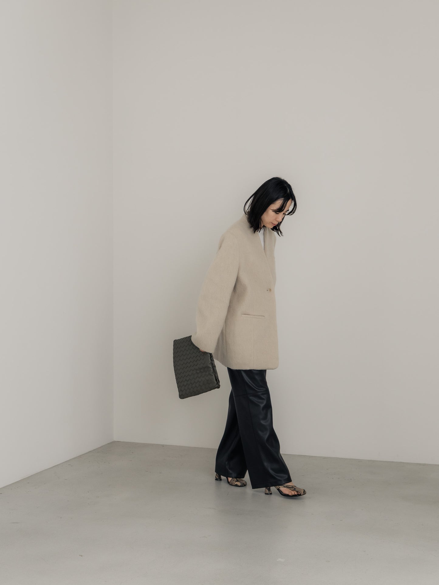 【pre order】leather pants - black