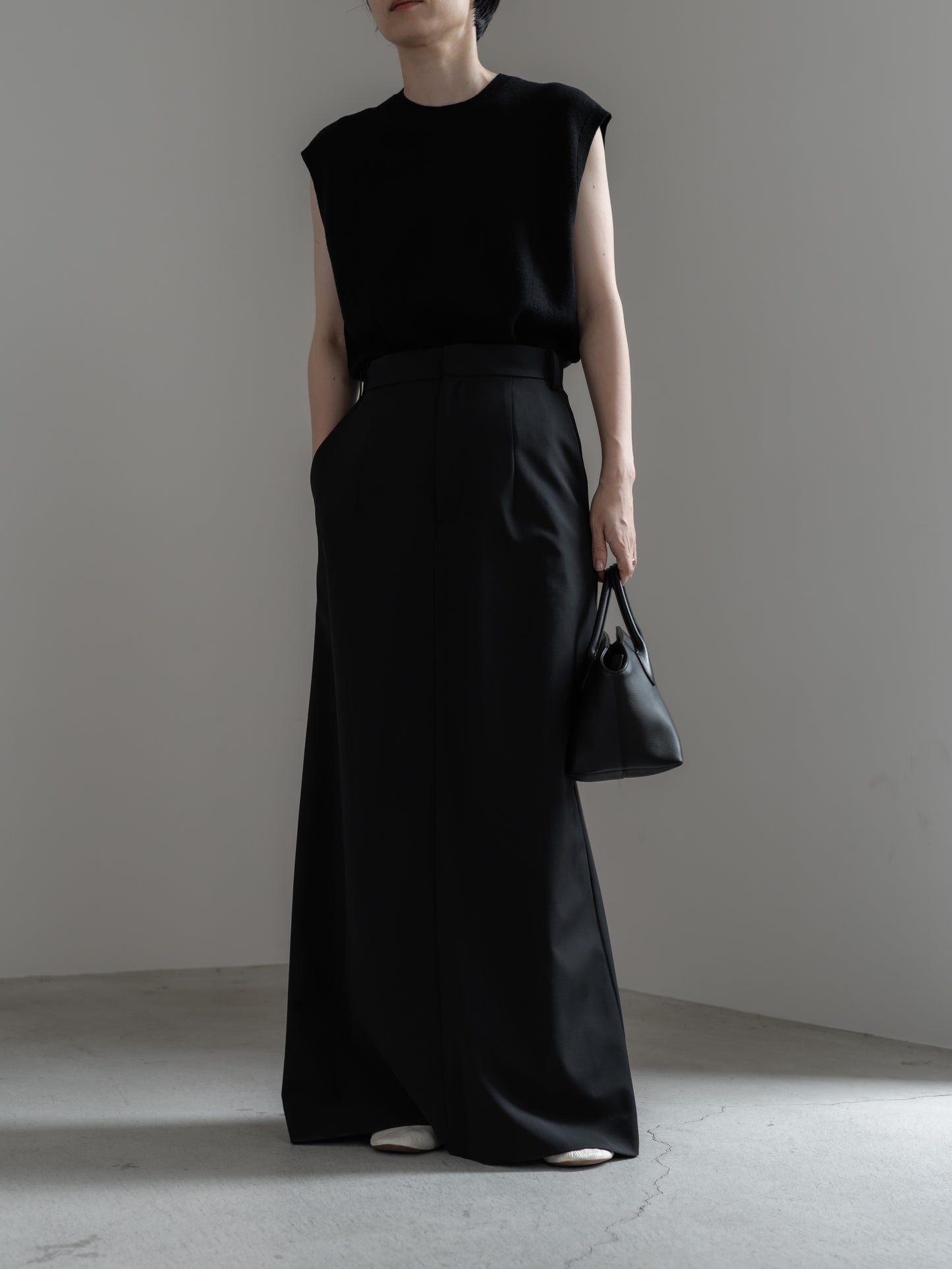 【pre order】tailored skirt (charcoal gray / black)