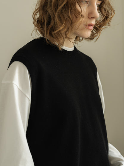 knit vest