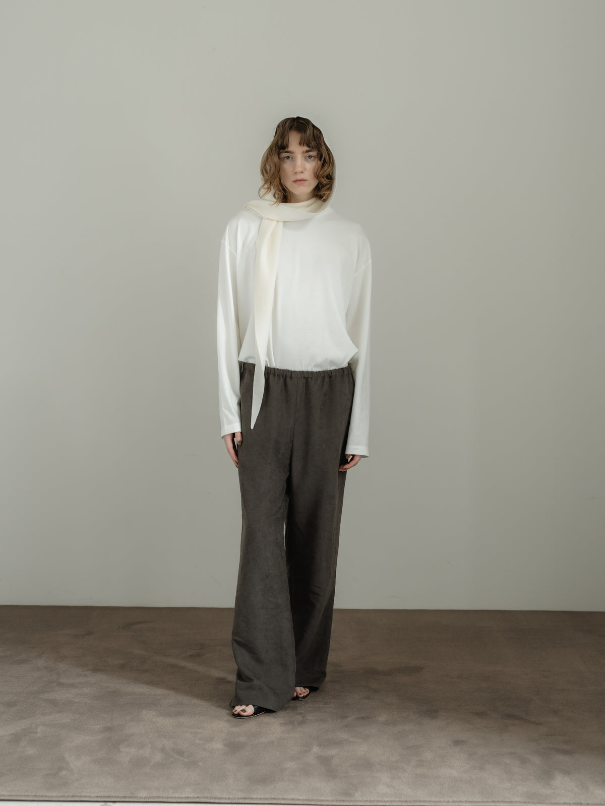 suede easy pants