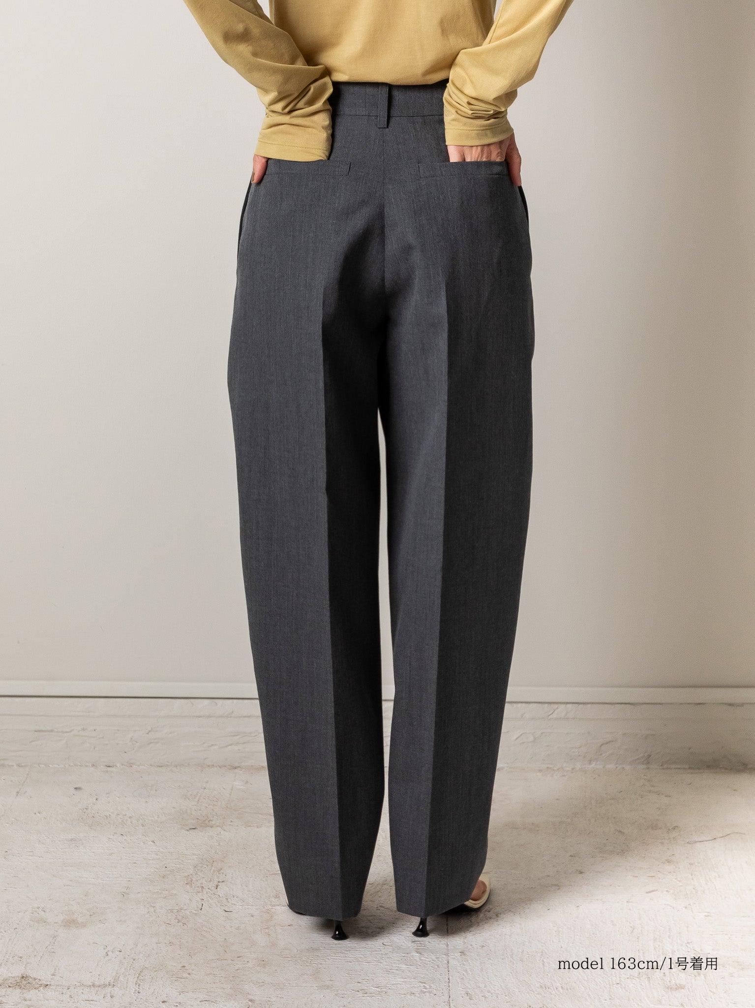 wool tapered pants