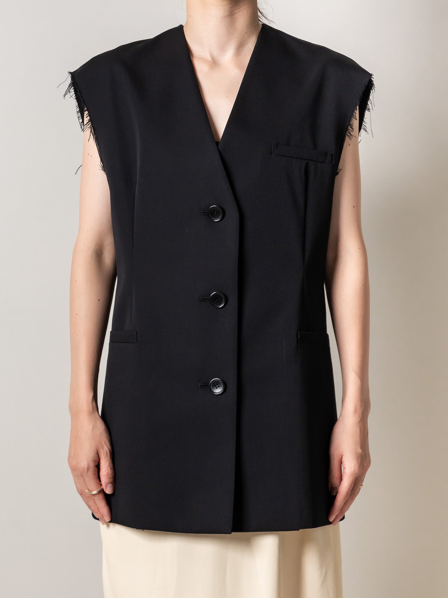 cut off gilet – digne.online