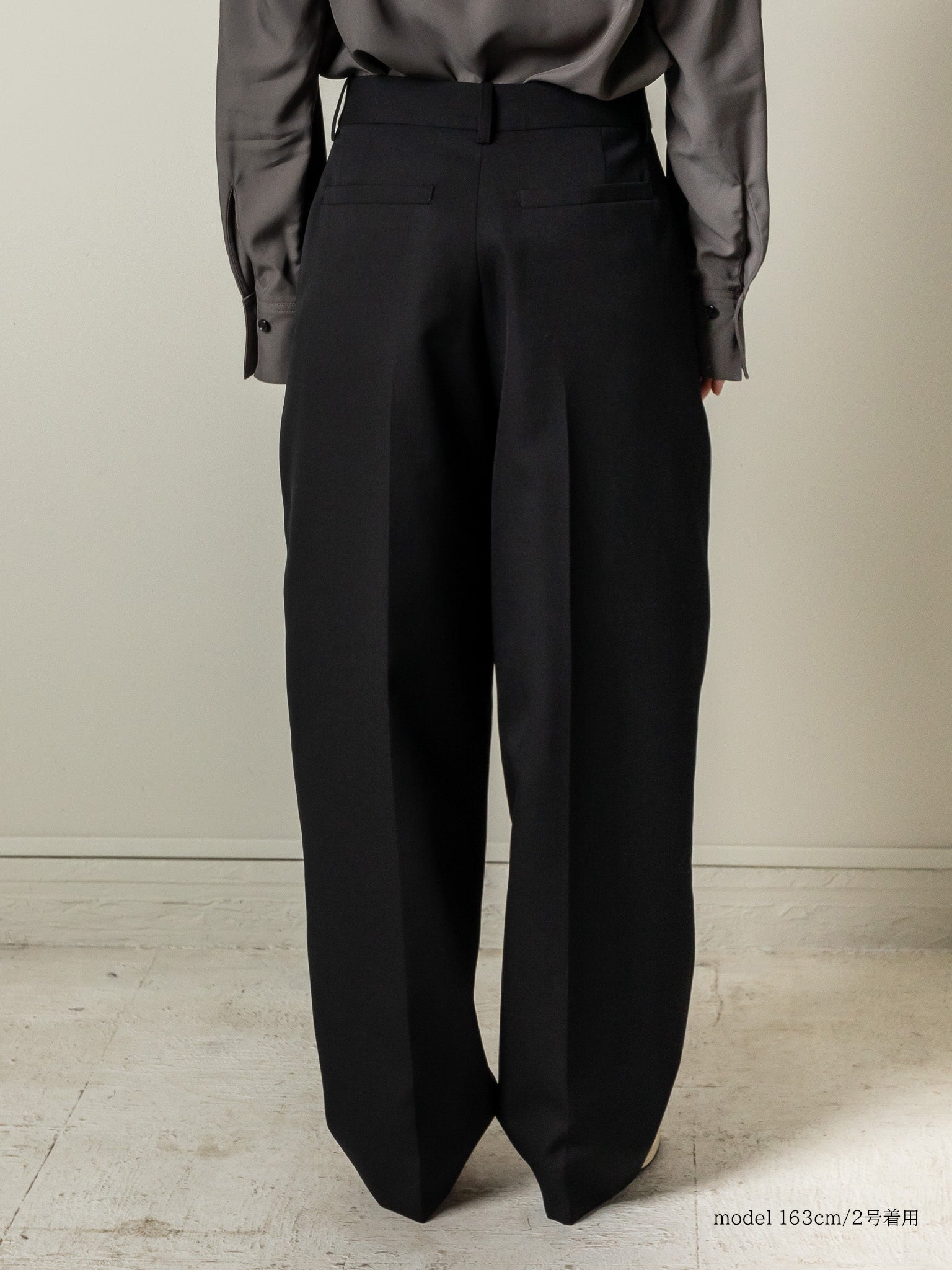 wool tapered pants