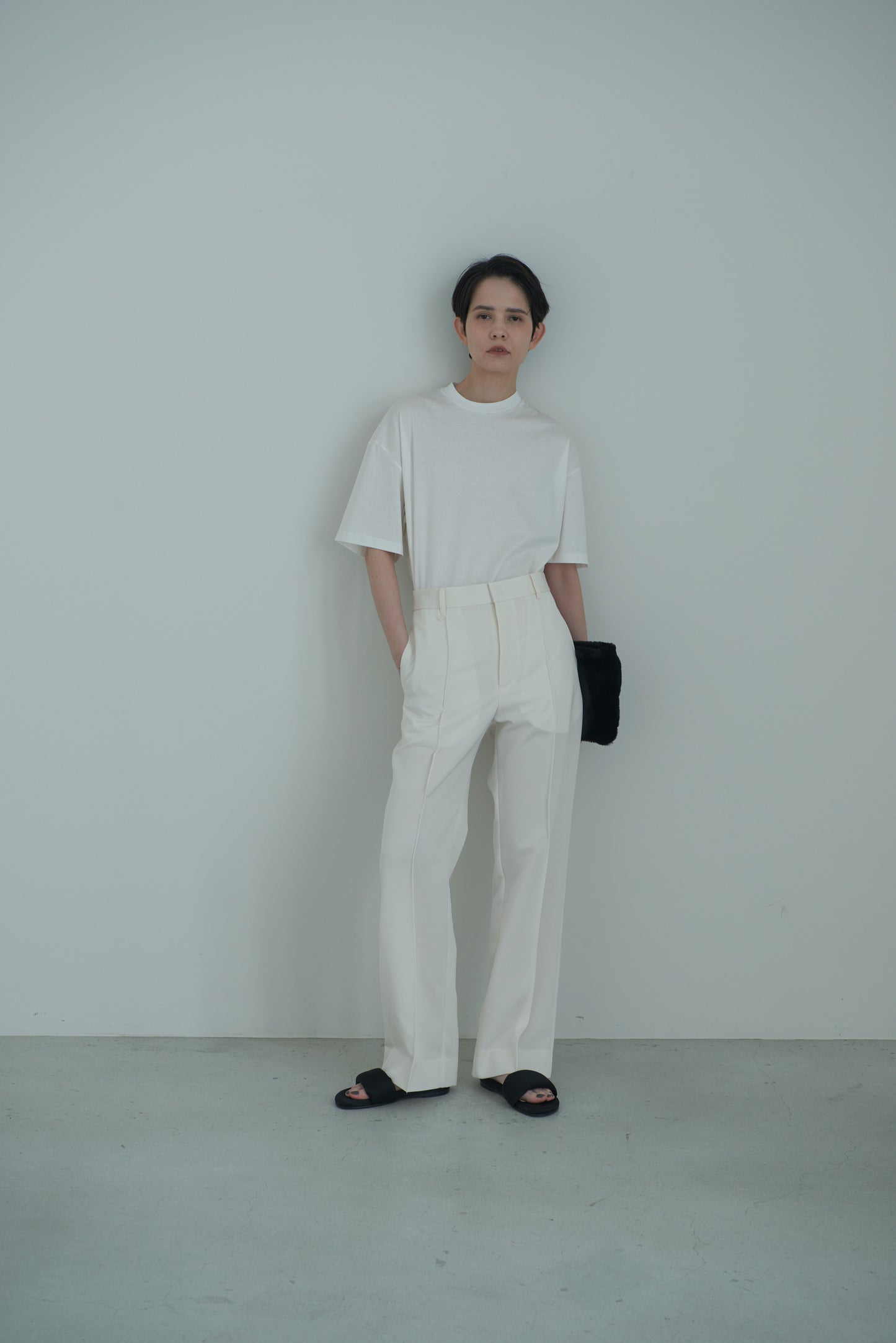 【order】huge T / white