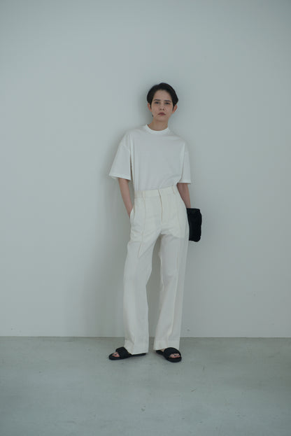 【order】huge T / white