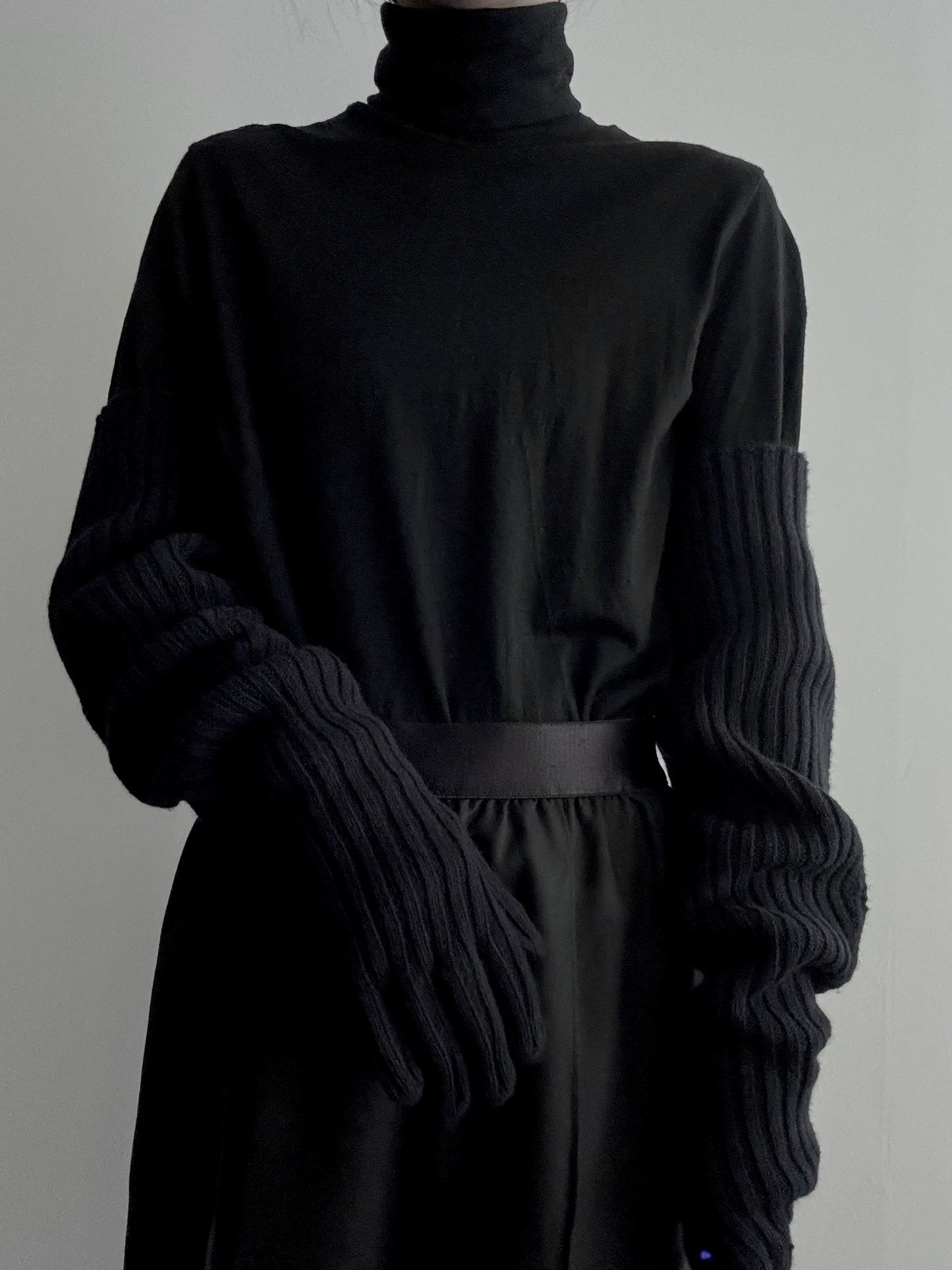 wool turtle - black