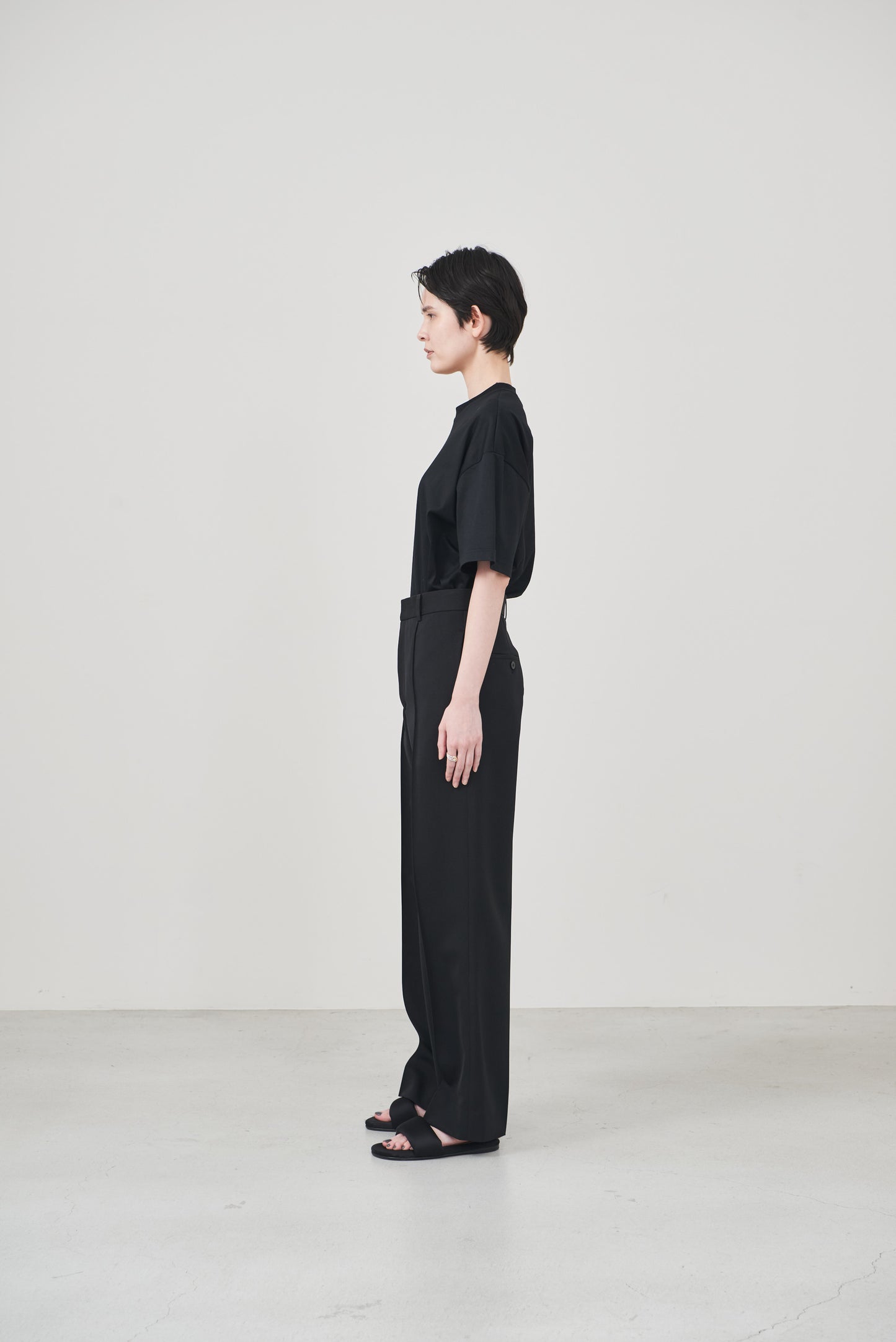 【pre order】straight pants/black