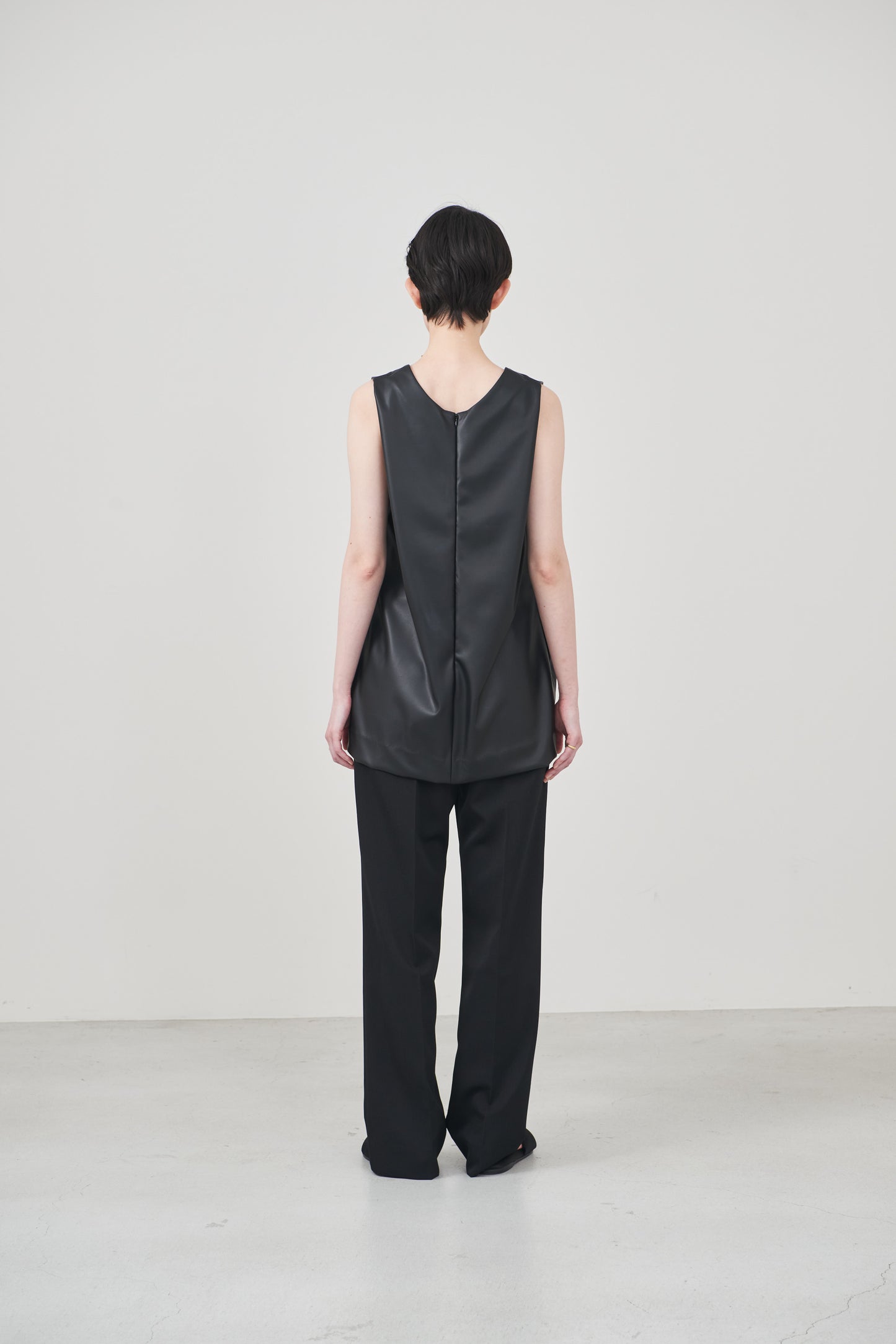 【pre order】leather tops/black